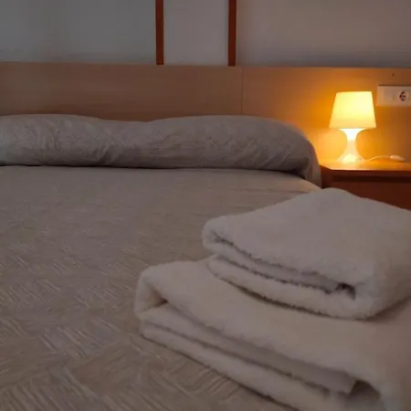 Hostal Residencia Universitaria Pare Claret Gerona